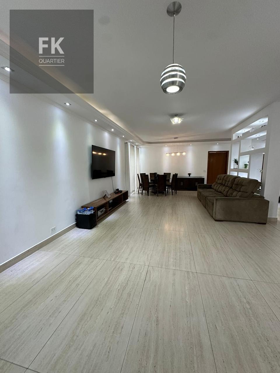 Casa à venda com 4 quartos, 3 suítes, 4 vagas e 308m² no Alphaville, Santana de Parnaíba (SP) — foto 6 de 30