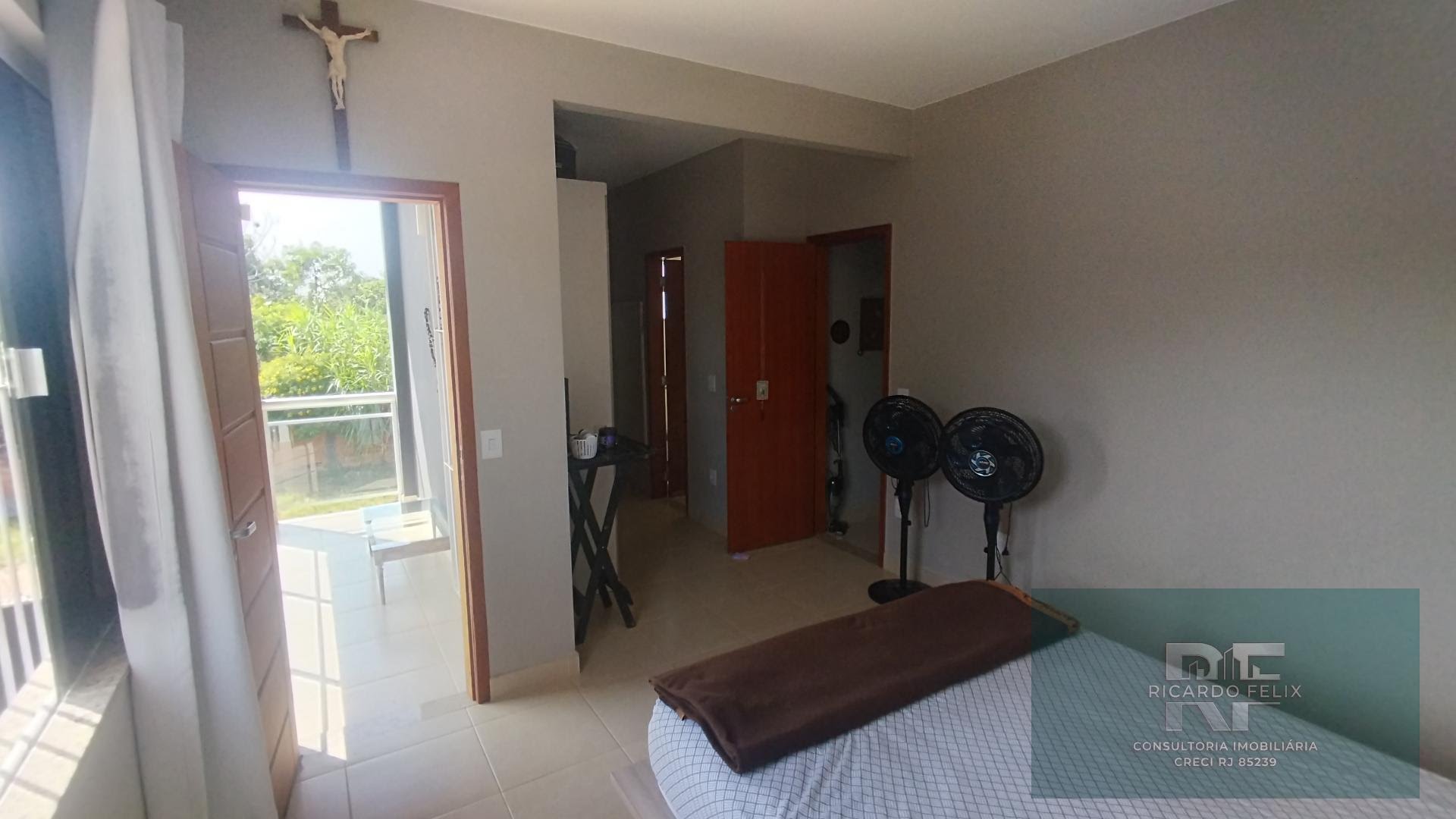 Casa à venda com 4 quartos, 1 suíte, 3 vagas e 343m² no Verdes Mares, Rio das Ostras (RJ) — foto 15 de 30