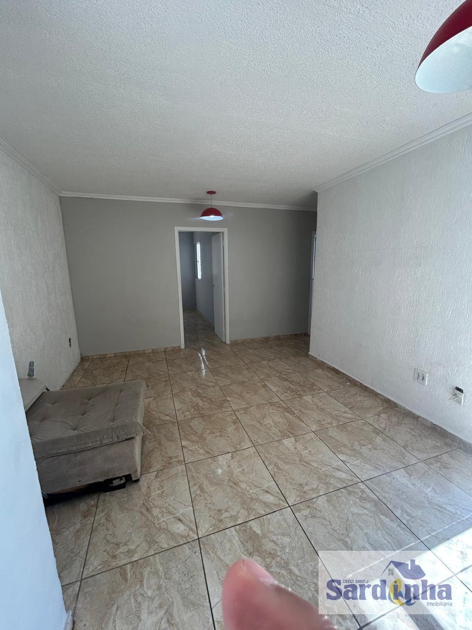 Apartamento à venda com 3 quartos, 1 banheiro, 1 vaga e 67m² no Jardim Salete, Taboão da Serra — foto principal