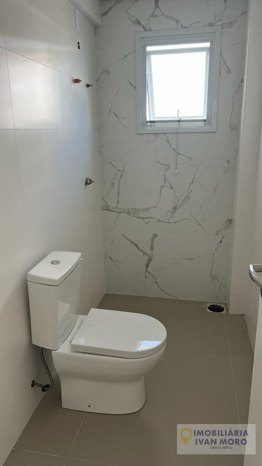 Casa à venda com 4 quartos, 4 suítes, 2 vagas e 217m² no Jurerê, Florianópolis (SC) — foto 20 de 25