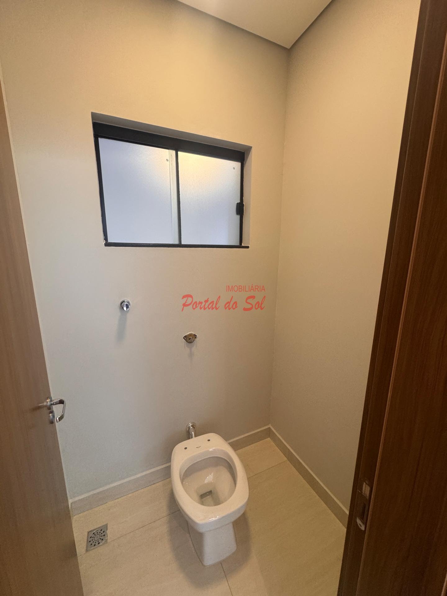 Casa à venda com 3 quartos, 1 suíte, 3 vagas e 221m² no Residêncial Tarumas, Santo Antônio da Platina (PR) — foto 8 de 21