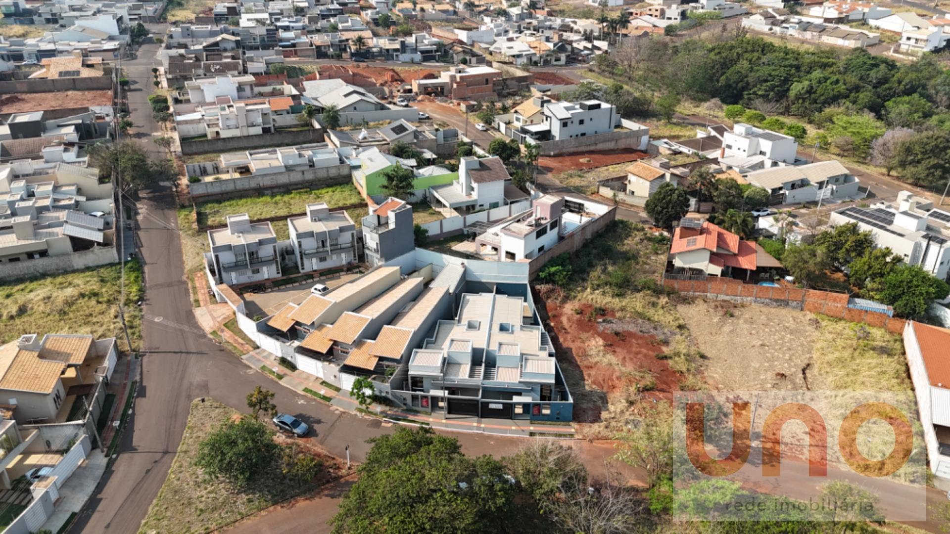 Casa à venda com 3 quartos, 2 suítes, 2 vagas e 136m² no Vila Nasser, Campo Grande (MS) — foto 3 de 22