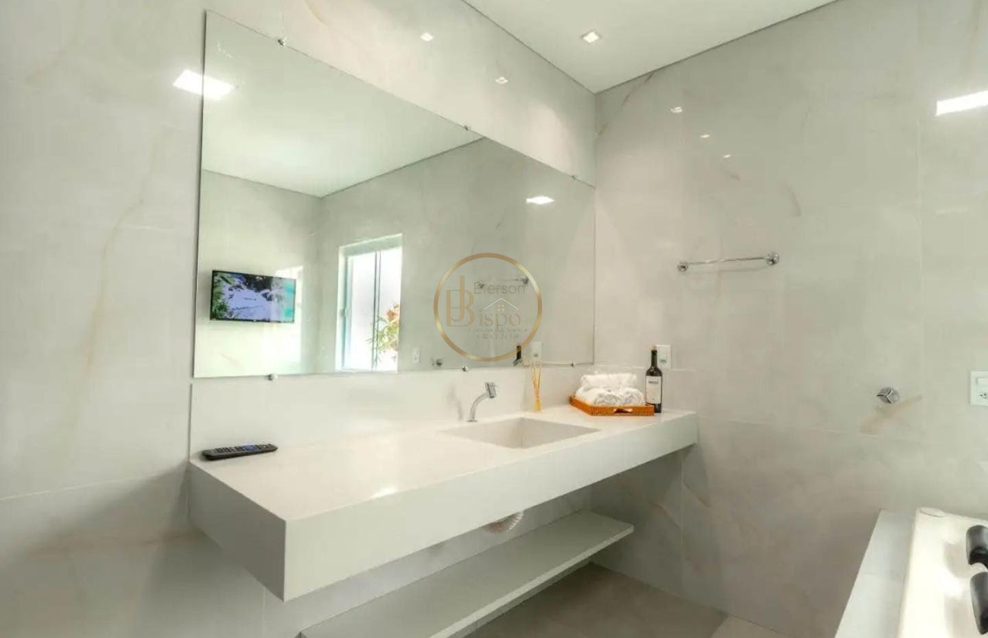 Casa à venda com 3 quartos, 3 suítes, 2 vagas e 200m² no Village 2, Porto Seguro (BA) — foto 17 de 19