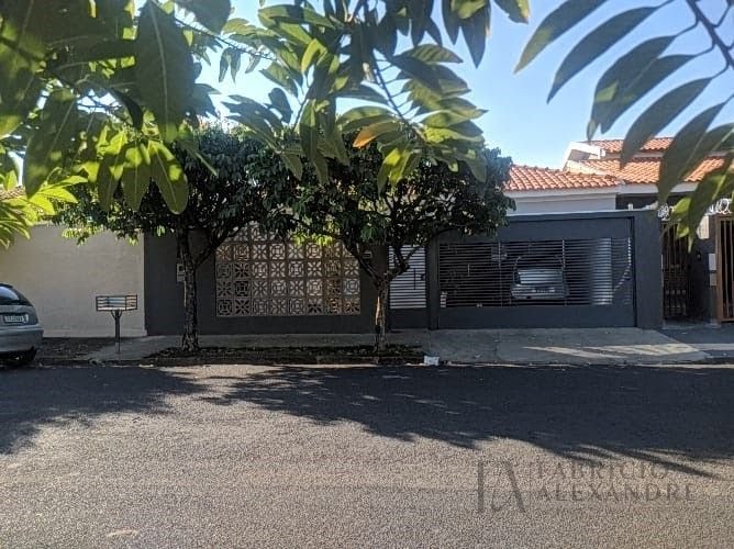 Casa à venda com 3 quartos, 1 suíte, 3 vagas e 186m² no Jardim Tropical, Bady Bassitt (SP) — foto 2 de 14