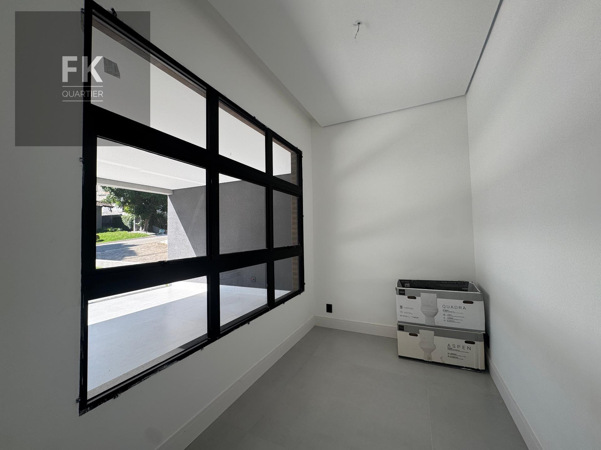 Casa à venda com 4 quartos, 4 suítes, 4 vagas e 408m² no Alphaville, Santana de Parnaíba (SP) — foto 14 de 30