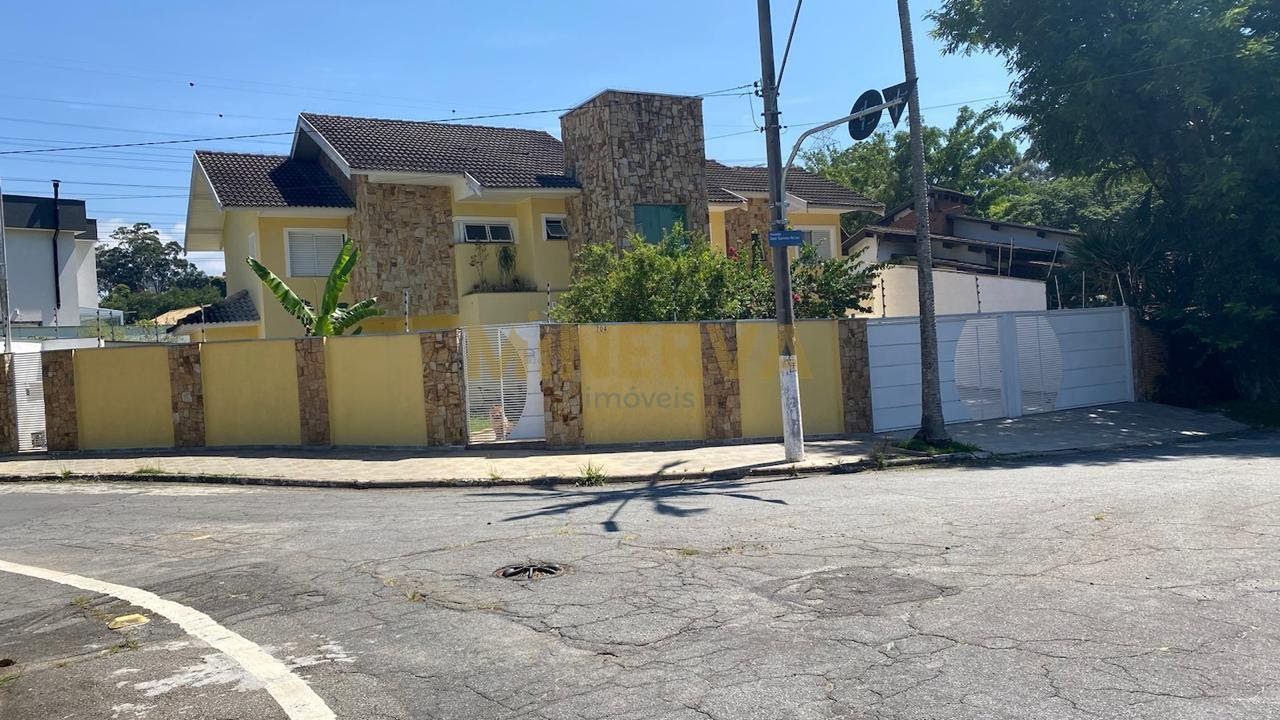 Casa à venda com 4 quartos, 2 suítes, 4 vagas e 500m² no City América, São Paulo (SP) — foto 2 de 7