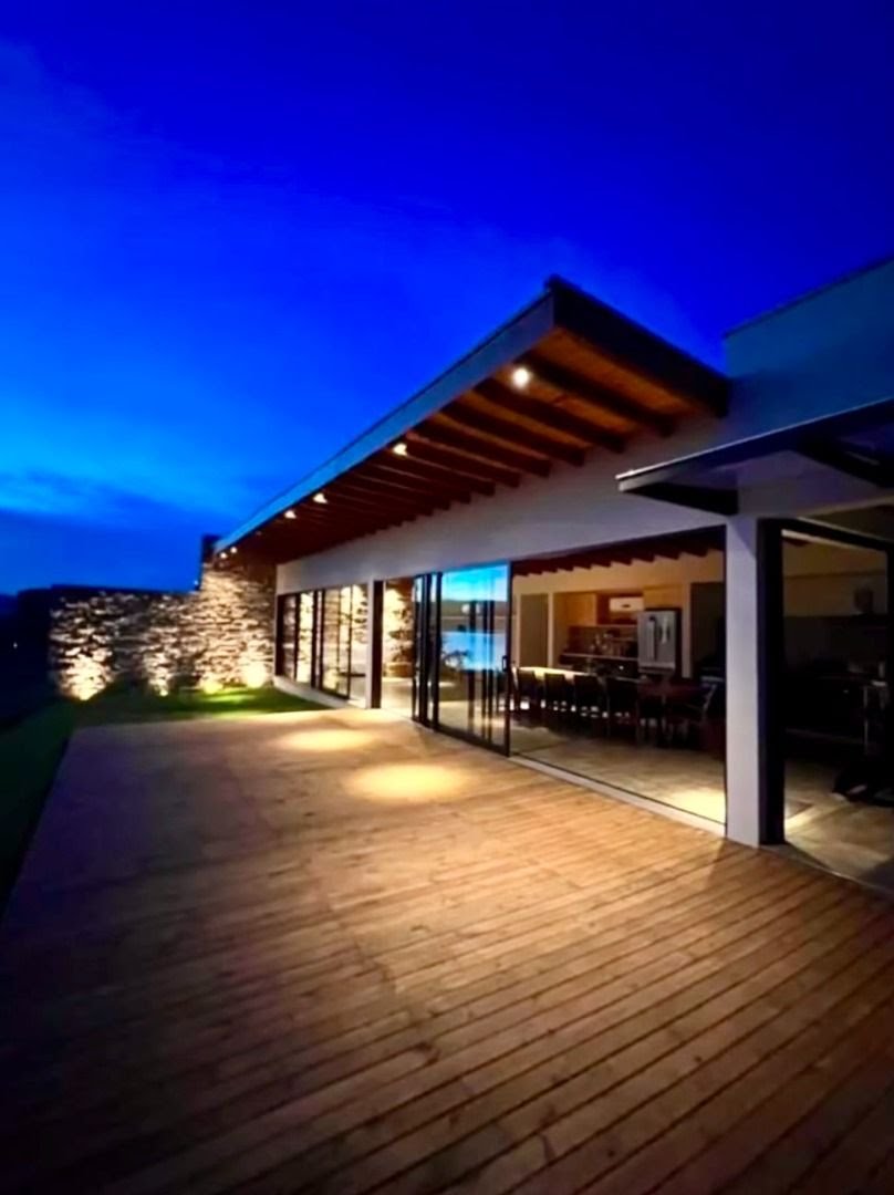 Casa à venda com 3 quartos, 2 suítes, 6 vagas e 279m² no Zona Rural, Delfinópolis (MG) — foto 16 de 22