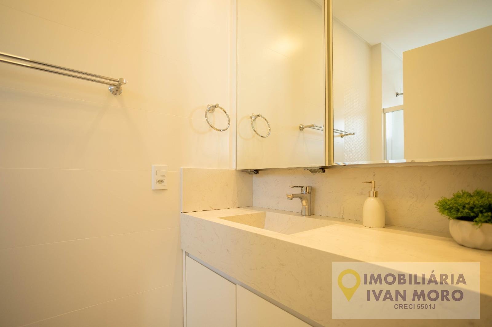 Apartamento à venda com 3 quartos, 3 suítes, 2 vagas e 130m² no Meia Praia, Itapema (SC) — foto 12 de 30