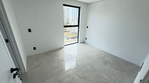 Apartamento à venda com 4 quartos, 4 suítes, 3 vagas e 258m² no Casa Forte, Recife (PE) — foto 14 de 24