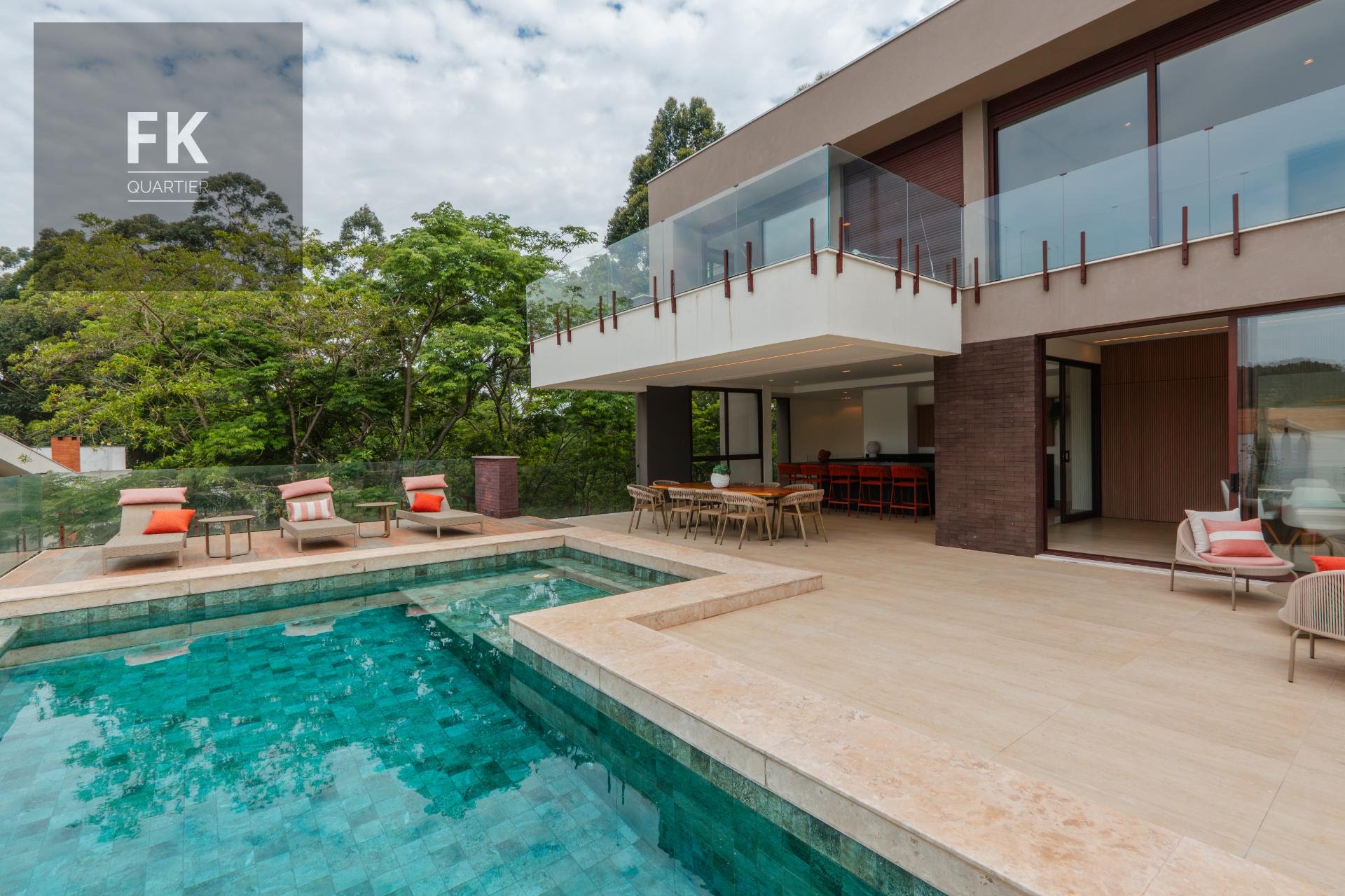 Casa à venda com 4 quartos, 4 suítes, 10 vagas e 1050m² no Colinas da Anhanguera, Santana de Parnaíba (SP) — foto 2 de 30