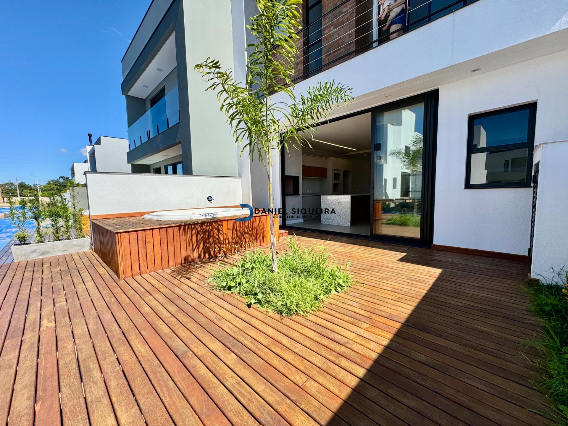Casa à venda com 3 quartos, 3 suítes, 4 vagas e 215m² no Bairro Deltaville, Biguaçu (SC) — foto 15 de 30