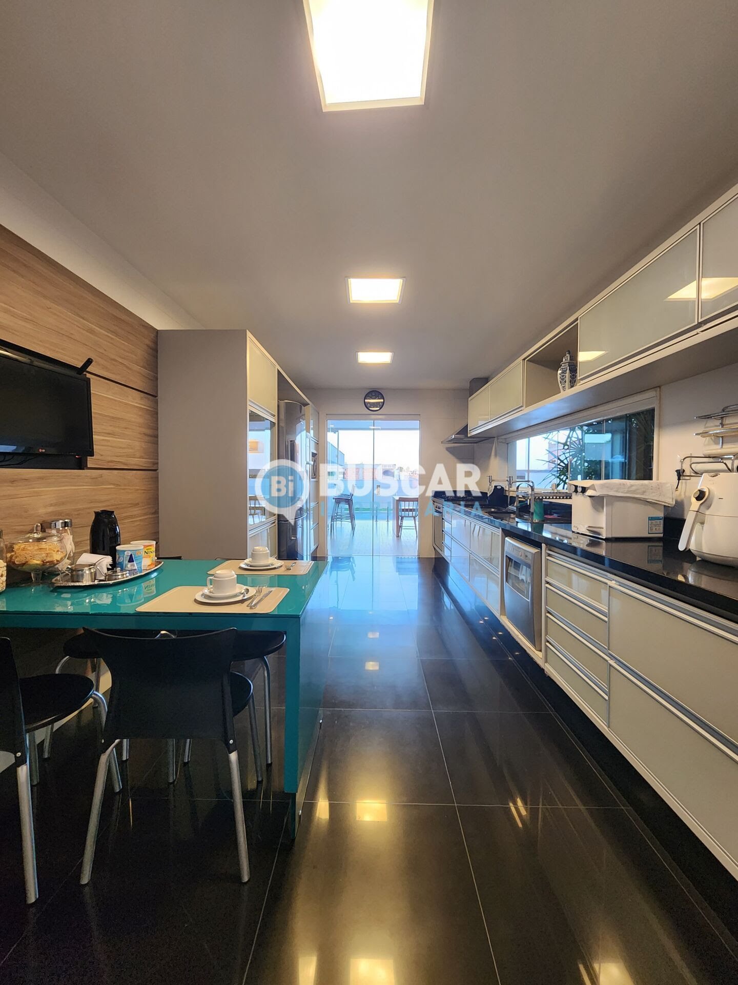 Casa à venda com 5 quartos, 5 suítes, 6 vagas e 1440m² no Papagaio, Feira de Santana (BA) — foto 13 de 30