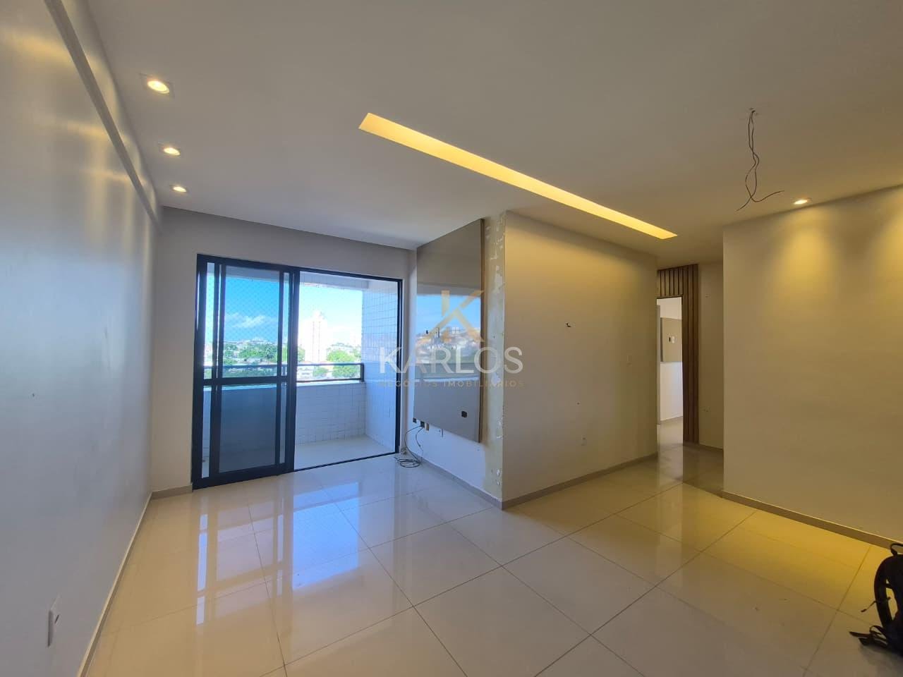 Apartamento à venda com 2 quartos, 1 banheiro, 2 vagas e 61m² no Casa Amarela, Recife — foto principal