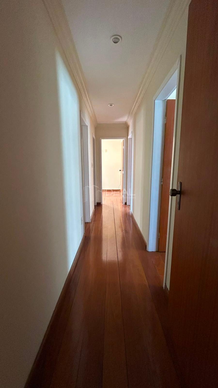 Apartamento para alugar com 3 quartos, 1 suíte, 1 vaga e 92m² no Centro, Campos dos Goytacazes (RJ) — foto 2 de 15