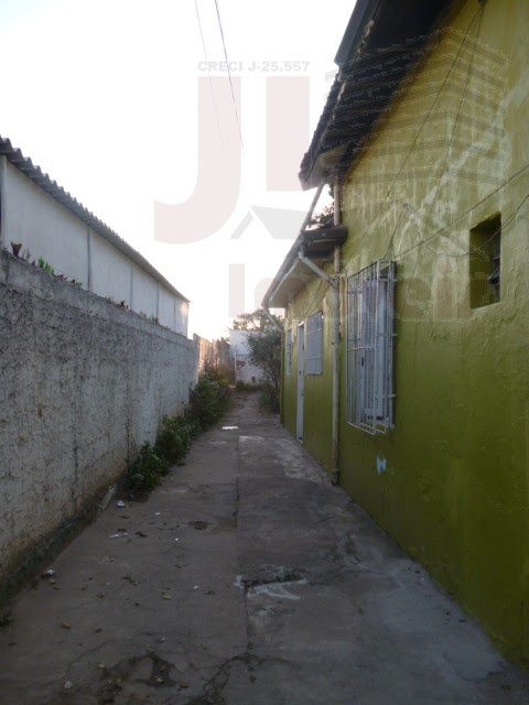 Lateral