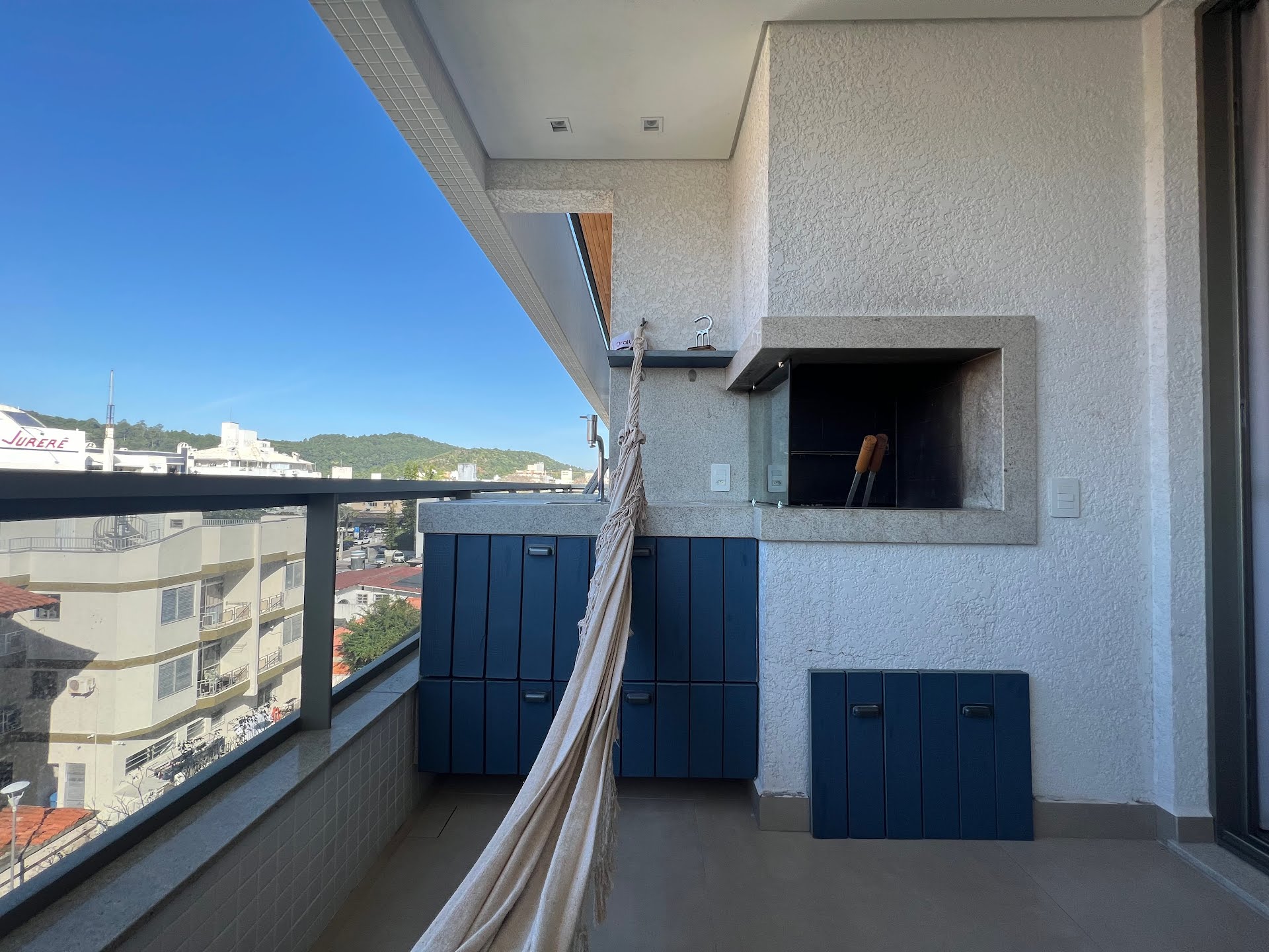Apartamento à venda com 2 suítes, 1 vaga e 100m² no Jurerê, Florianópolis (SC) — foto 3 de 26