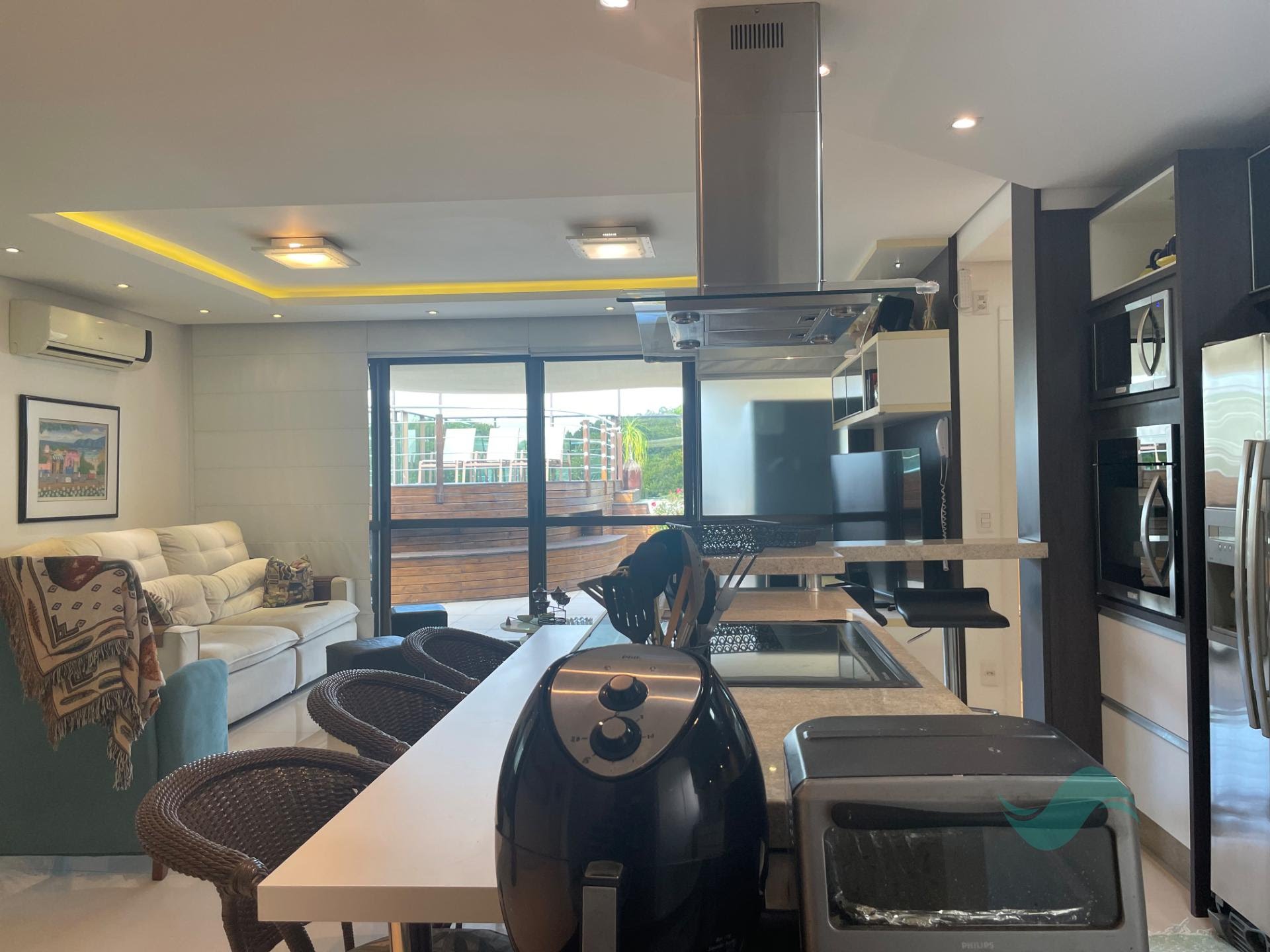 Cobertura à venda com 4 quartos, 4 suítes, 3 vagas e 300m² no Jurerê Internacional, Florianópolis (SC) — foto 16 de 18