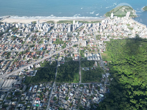 Invista em Caiobá, Matinhos.