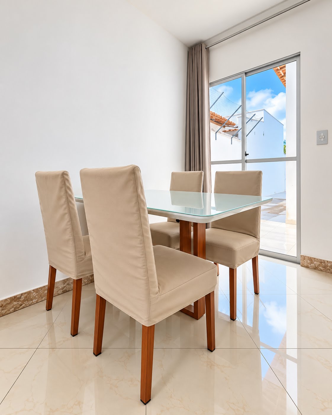Casa para alugar com 3 quartos, 1 suíte, 2 vagas e 198m² no Sim, Feira de Santana (BA) — foto 3 de 11