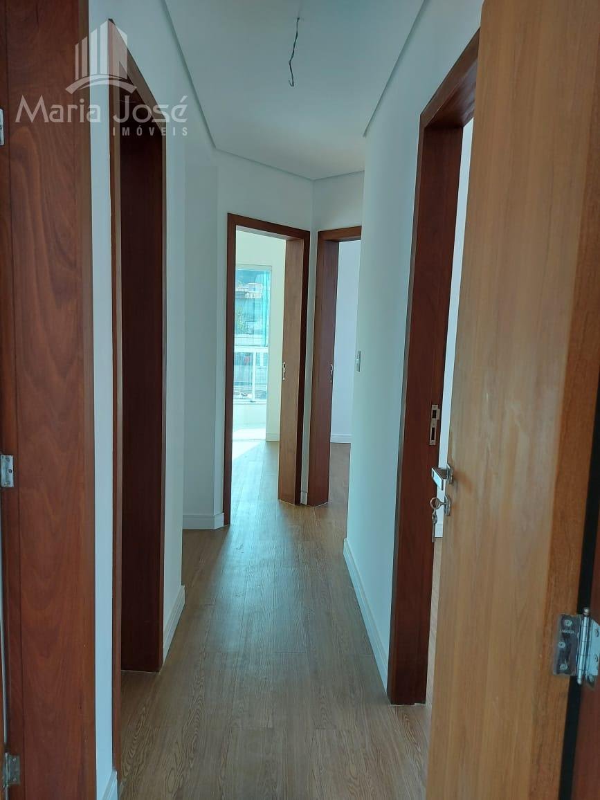 Cobertura à venda com 4 quartos, 1 suíte, 3 vagas e 200m² no Jardim Cambui, Sete Lagoas (MG) — foto 11 de 30