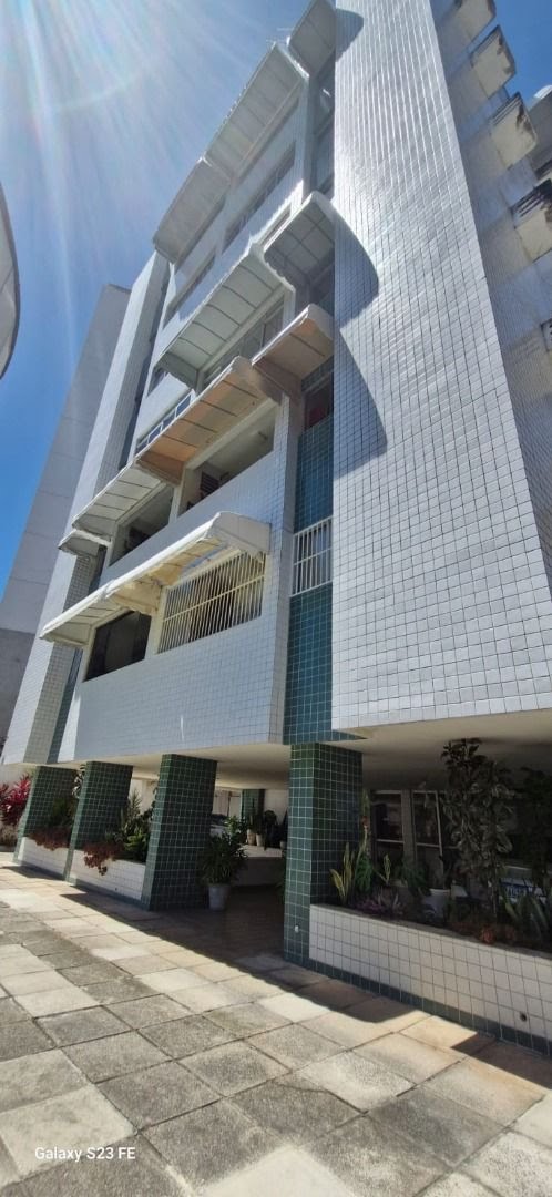 Apartamento à venda com 3 quartos, 1 suíte, 1 vaga e 78m² no Aflitos, Recife (PE) — foto 2 de 18