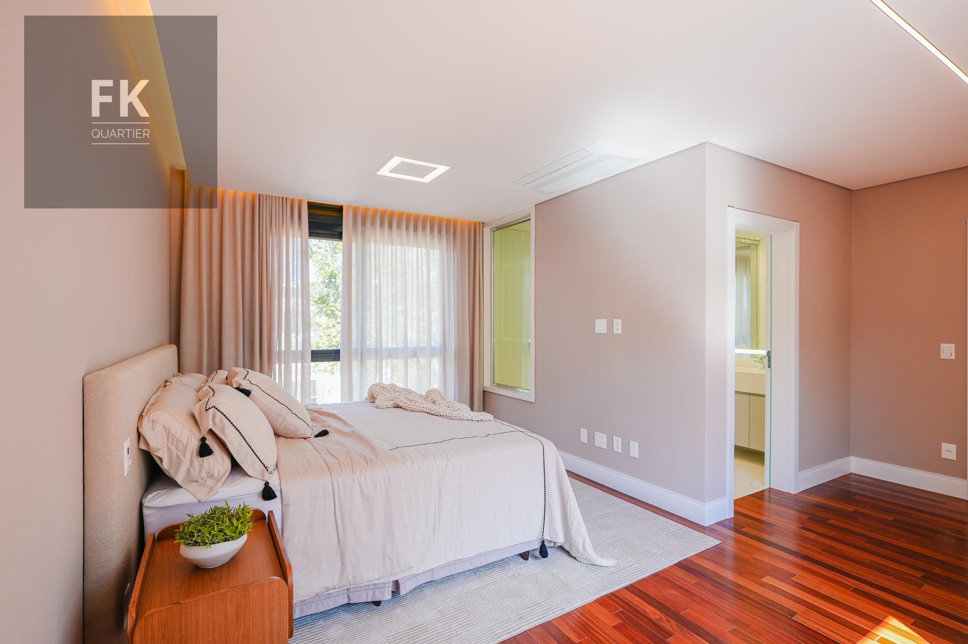 Casa à venda com 4 quartos, 4 suítes, 6 vagas e 431m² no Alphaville, Santana de Parnaíba (SP) — foto 22 de 30