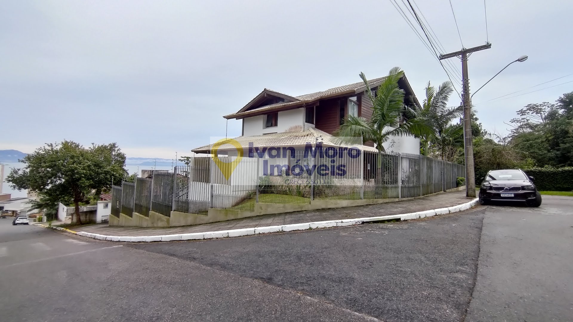 Casa à venda com 5 quartos, 4 suítes, 4 vagas e 456m² no João Paulo, Florianópolis (SC) — foto 5 de 30