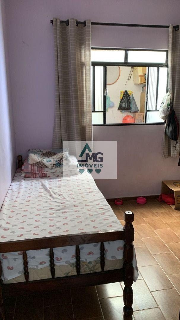 Casa à venda com 4 quartos, 1 suíte, 2 vagas e 200m² no Vila Bela Vista, Três Corações (MG) — foto 10 de 30