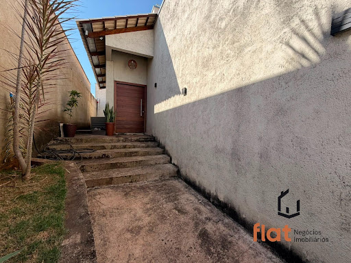 Casa à venda no bairro Jardim das Oliveiras, Pará de Minas - 3 quartos