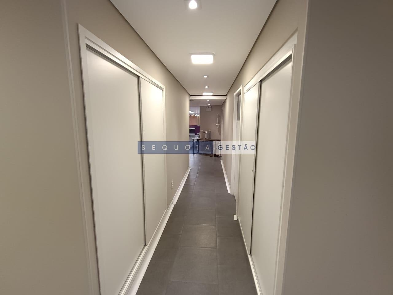 Comercial para alugar com 4 banheiros, 1 vaga e 360m² no República, São Paulo (SP) — foto 16 de 30
