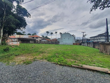 Terreno para alugar, 1800 m² por R$ 8.100 + taxas/mês - Bom Retiro - Joinville/SC