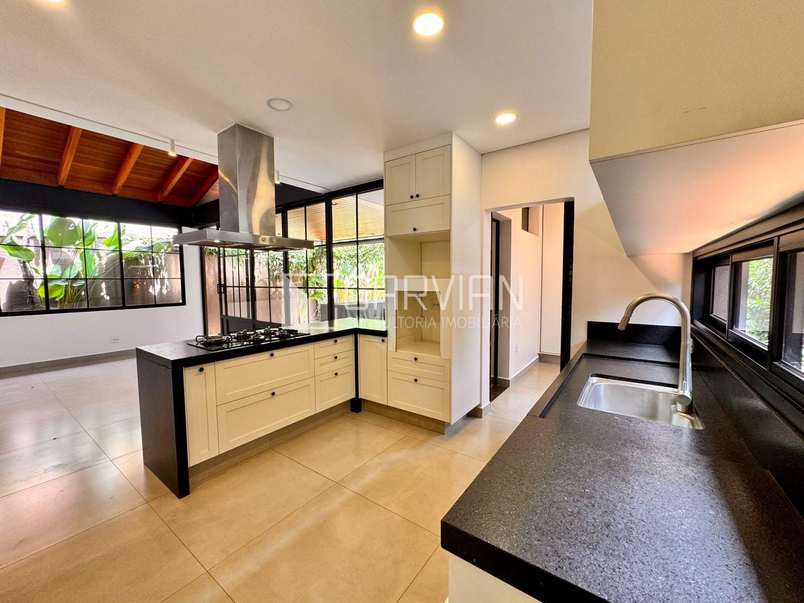 Casa à venda com 3 quartos, 3 suítes, 4 vagas e 236m² no Vila do Golfe, Ribeirão Preto (SP) — foto 9 de 30