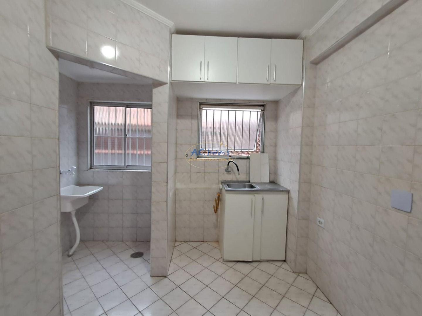 Apartamento à venda com 1 quarto, 1 banheiro, 1 vaga e 40m² no Vila Tupi, Praia Grande (SP) — foto 4 de 13