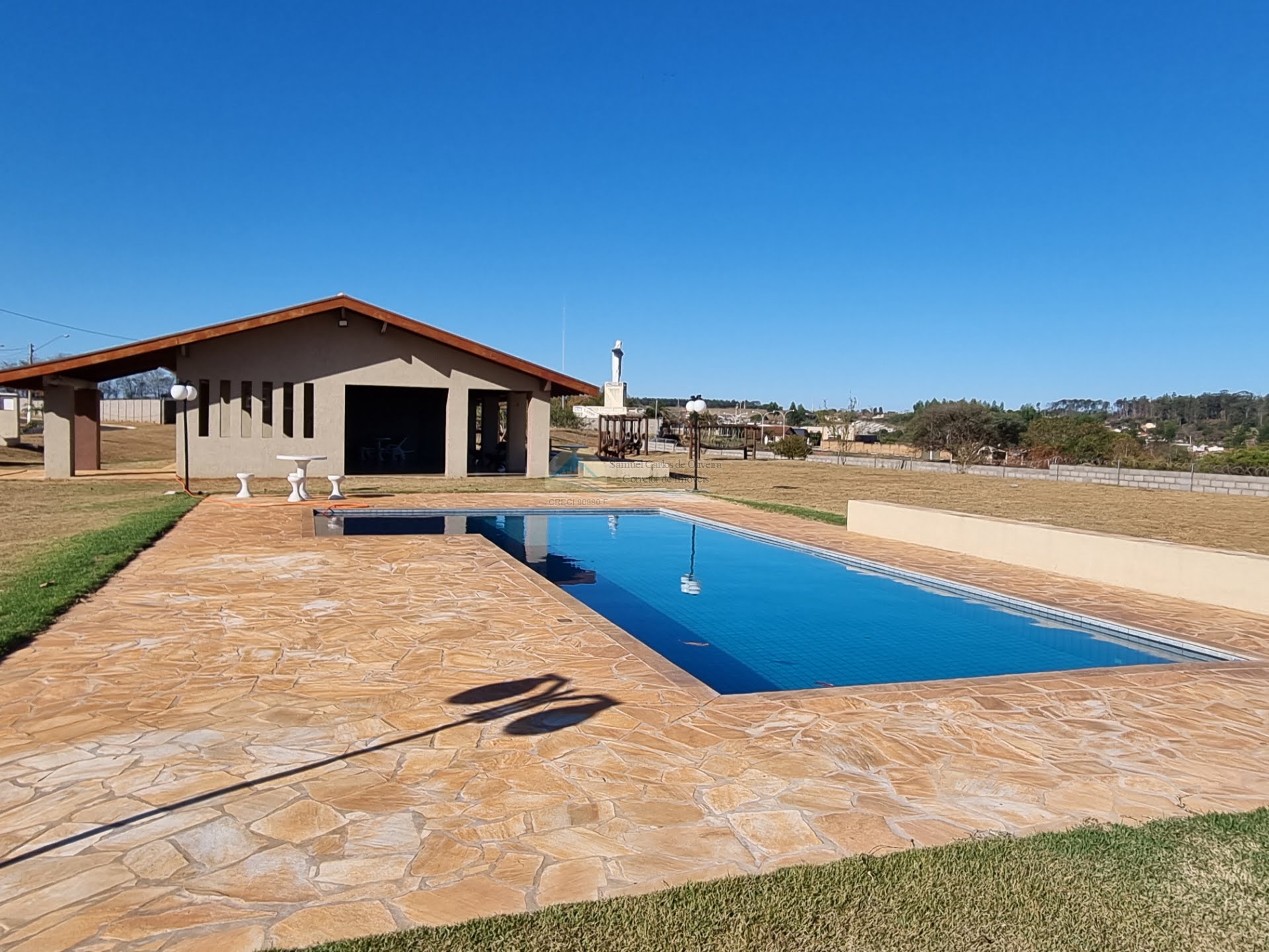 Terreno a venda em Casa Branca SP