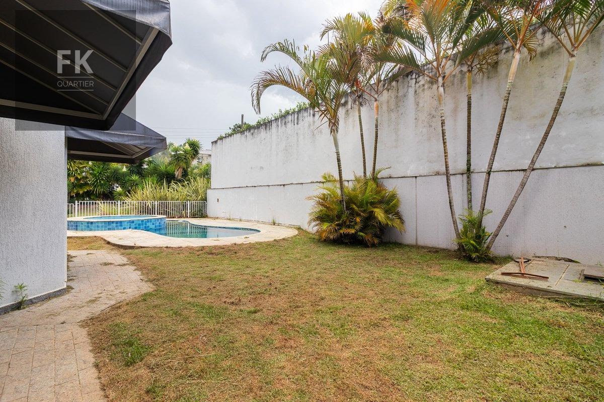 Casa à venda com 4 quartos, 4 suítes, 6 vagas e 415m² no Residencial Morada dos Lagos, Barueri (SP) — foto 12 de 29