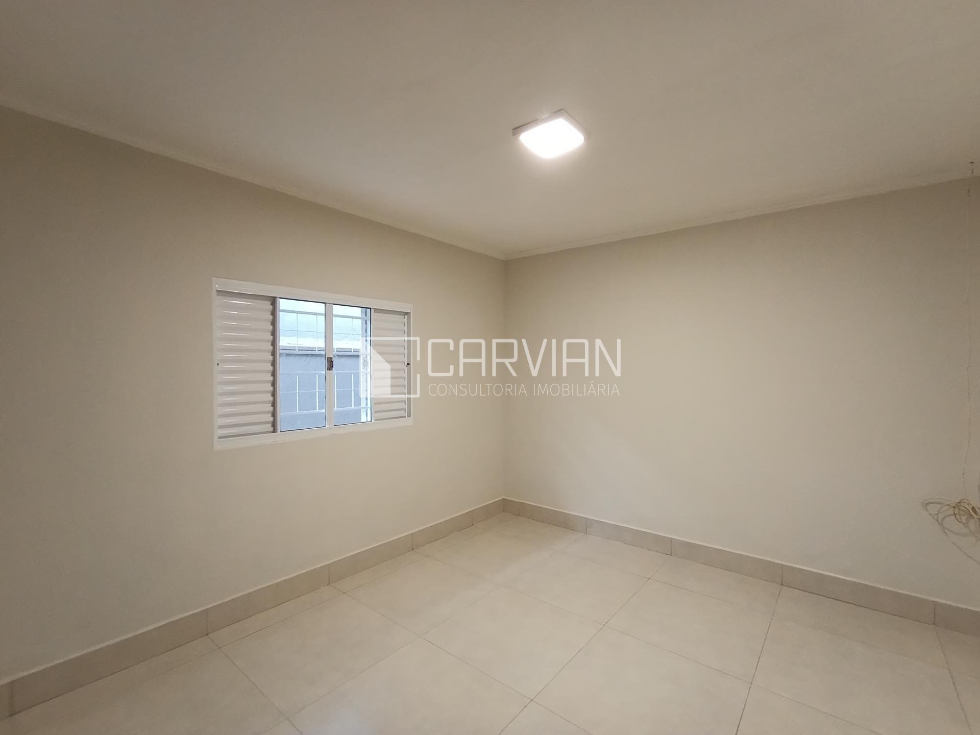 Casa à venda com 3 quartos, 1 suíte, 4 vagas e 210m² no Jardim Antartica, Ribeirão Preto (SP) — foto 13 de 24