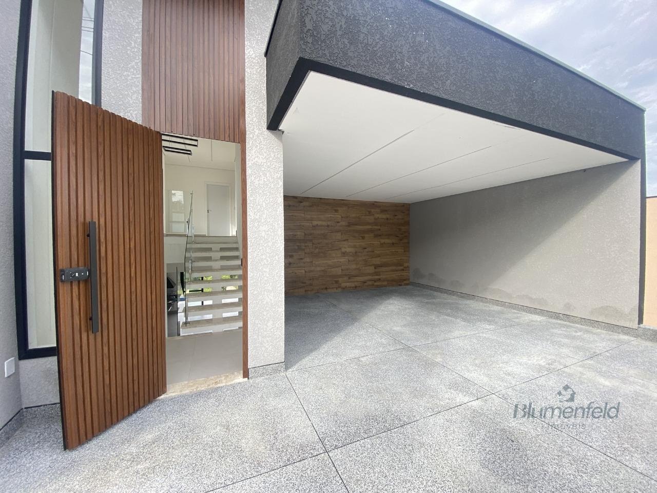 Casa à venda com 3 quartos, 3 suítes, 4 vagas e 230m² no Parque Santa Tereza, Santa Isabel (SP) — foto 2 de 21
