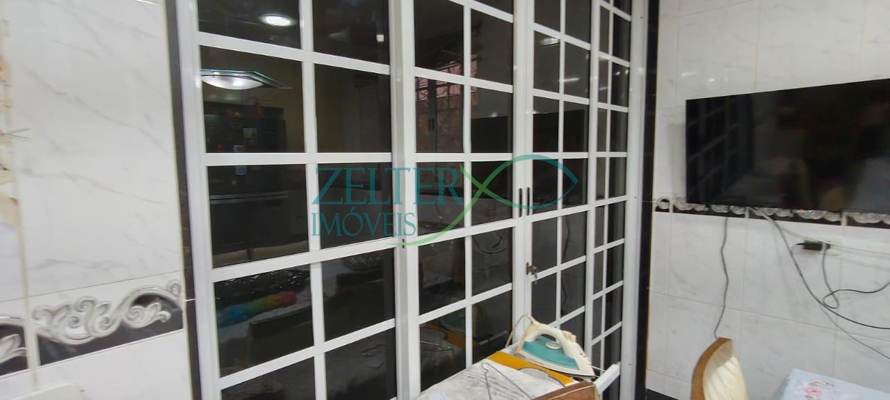 Casa à venda com 5 quartos, 3 suítes, 2 vagas e 140m² no Vila da Penha, Rio de Janeiro (RJ) — foto 24 de 30