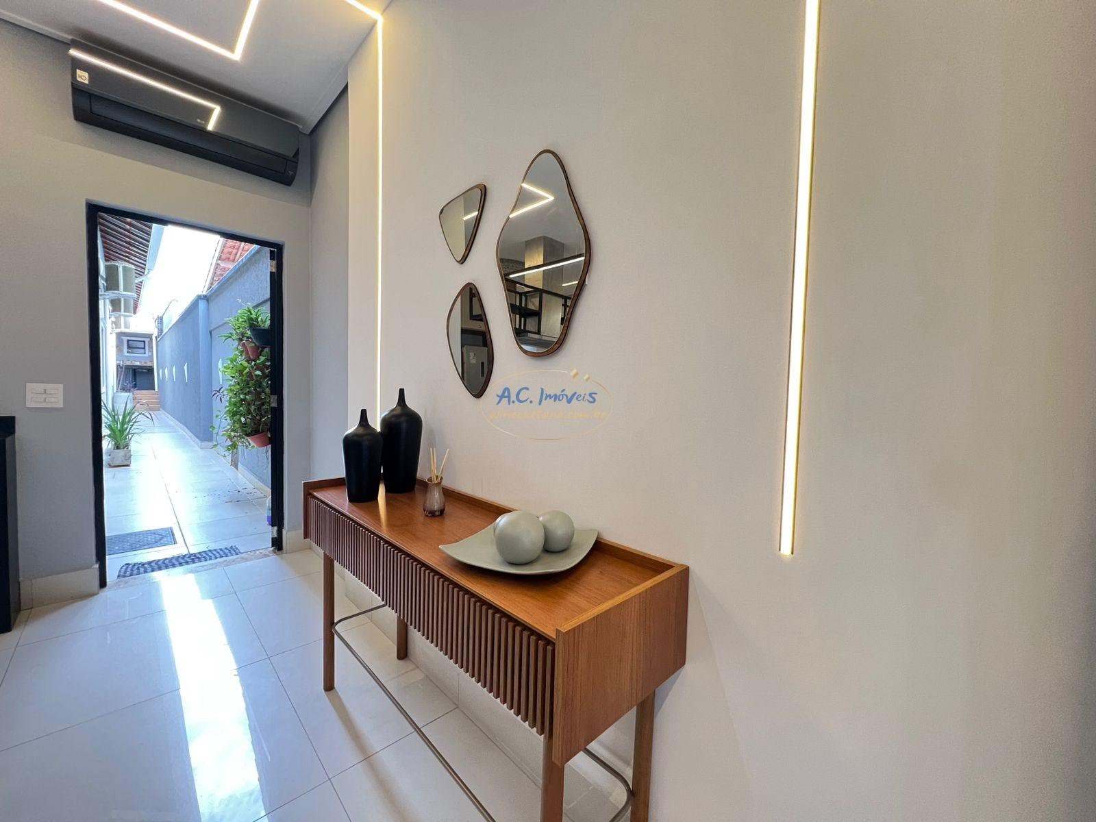 Casa à venda com 3 quartos, 2 suítes, 2 vagas e 118m² no Vilamar, Praia Grande (SP) — foto 17 de 22