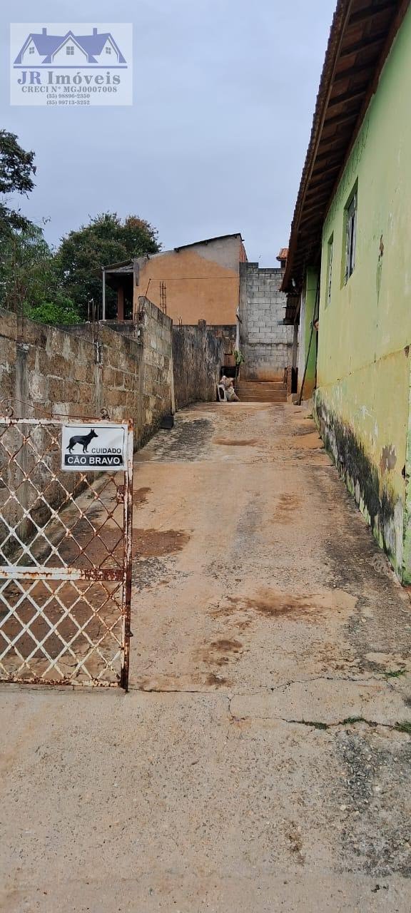 Casa à venda com 2 quartos e 1 banheiro no Bairro Santa Barbara, Piranguinho (MG) — foto 8 de 20