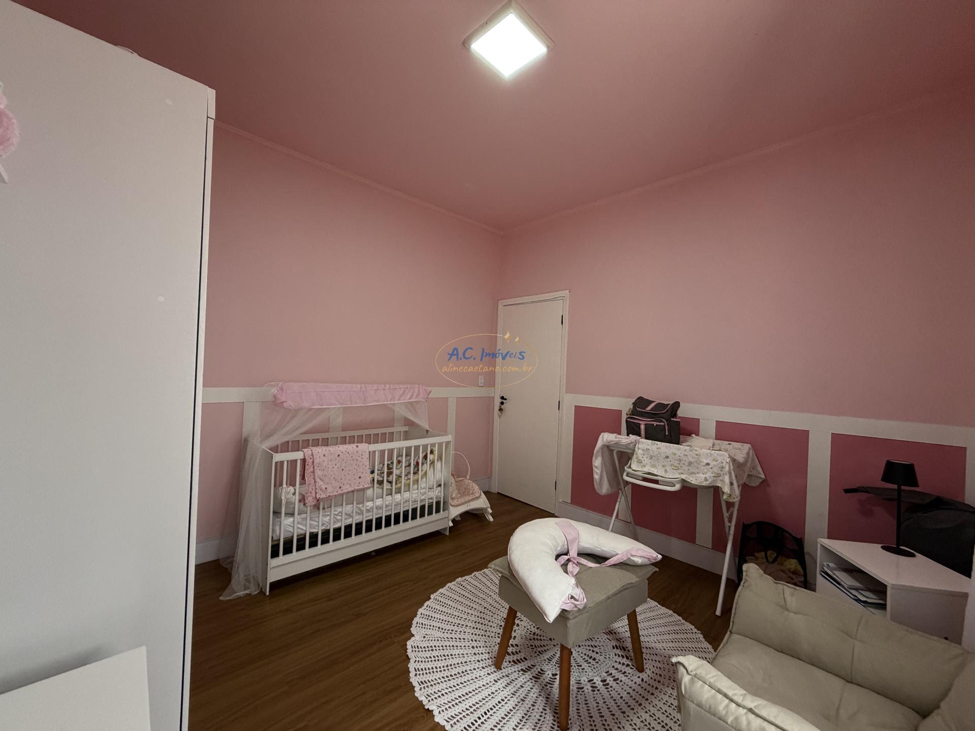 Casa à venda com 3 quartos, 1 suíte, 6 vagas e 153m² no Vila Assuncao, Praia Grande (SP) — foto 9 de 23