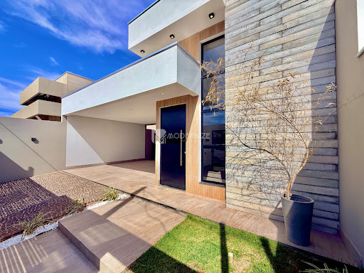 Casa em Loteamento Copacabana  -  Catalão
