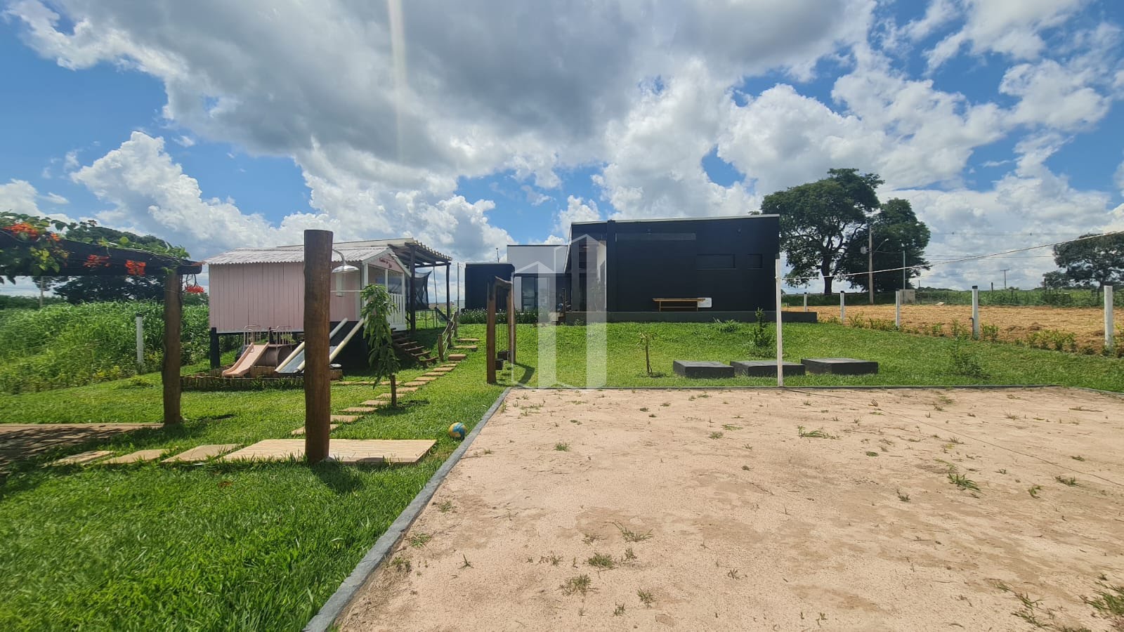 Casa à venda com 4 quartos, 4 suítes, 4 vagas e 271m² no Residencial Solar São Francisco II, Trindade (GO) — foto 30 de 30