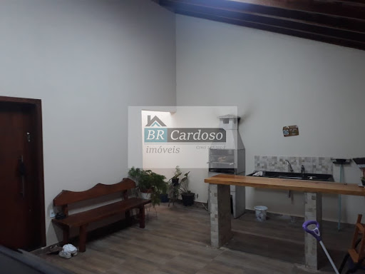 Casa  -  Patrocínio Paulista - Aroeira 200mt 2 Dormitorios