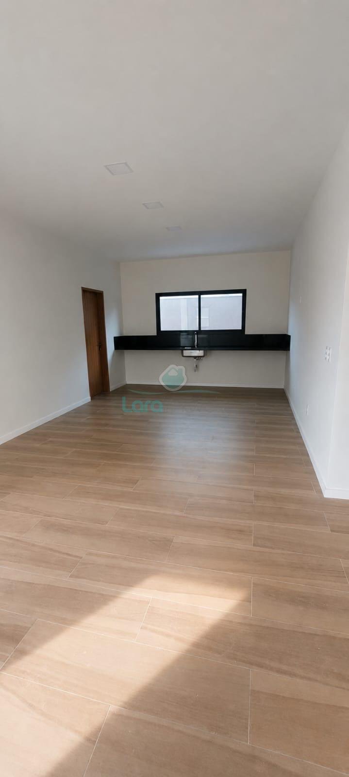 Casa à venda com 4 quartos, 4 suítes, 4 vagas e 340m² no Alphaville, Rio das Ostras (RJ) — foto 17 de 25