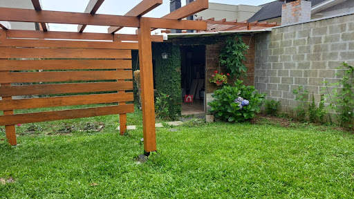 Casa à Venda no Centro de Farroupilha com 2 Dorms e Suíte