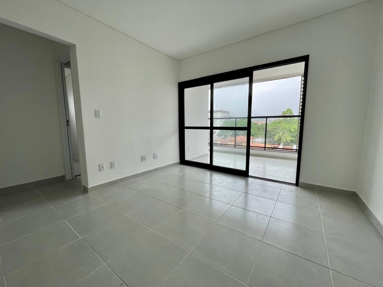 Apartamento à venda com 2 quartos, 3 banheiros e 74m² no Itaguá, Ubatuba (SP) — foto 3 de 8