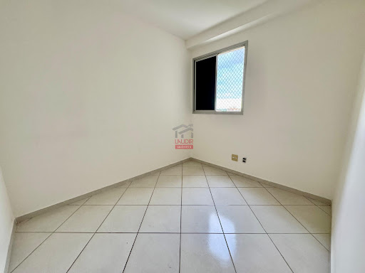 Apartamento 3 quartos com suíte no cond. Reserva dos Camarás