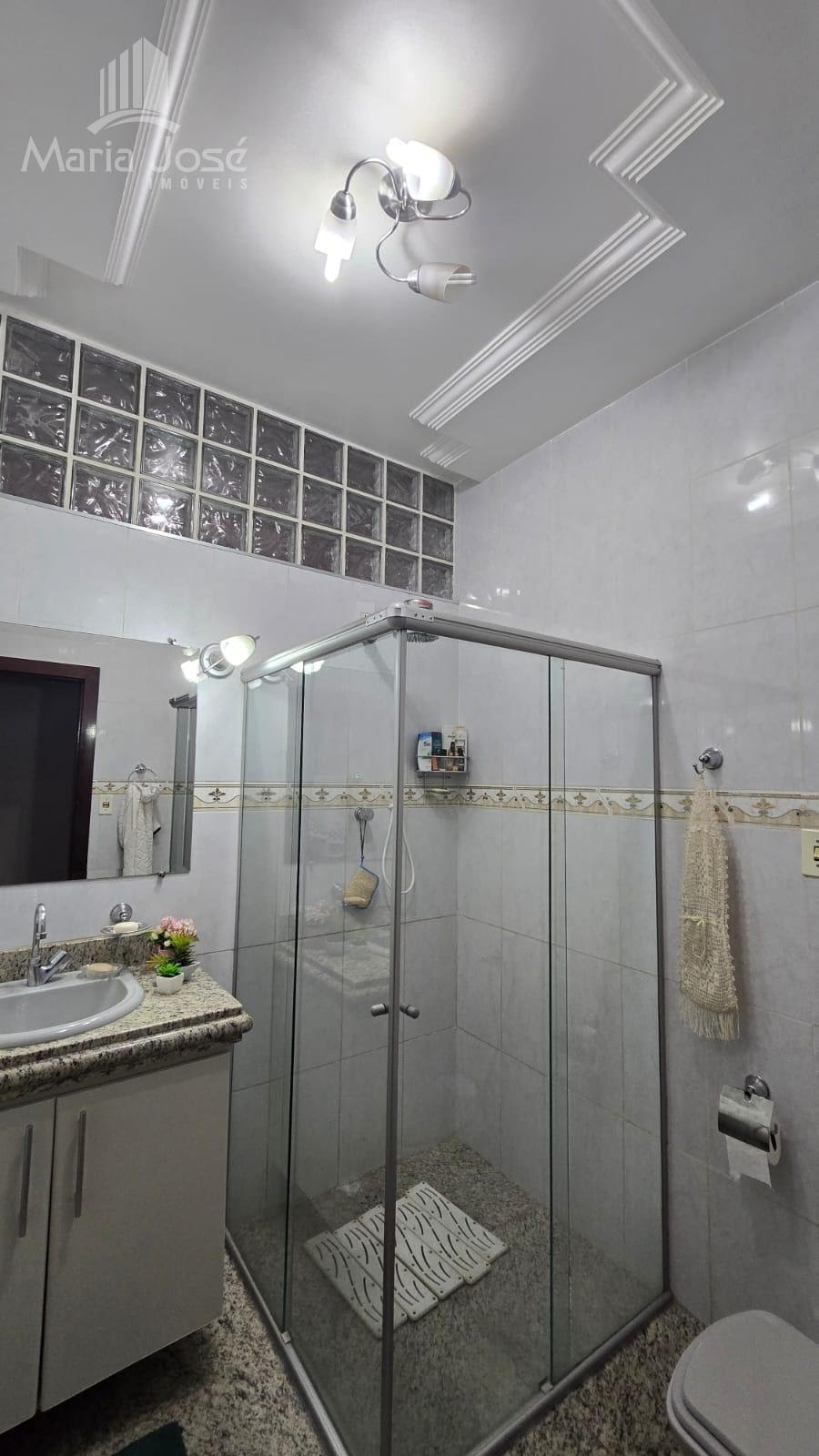 Casa à venda com 4 quartos, 2 suítes, 4 vagas e 450m² no Jardim Arizona, Sete Lagoas (MG) — foto 19 de 30