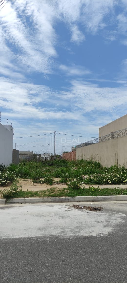 Terreno à venda com 160m² de terreno no Parque Santa Clara, Campos dos Goytacazes — foto principal